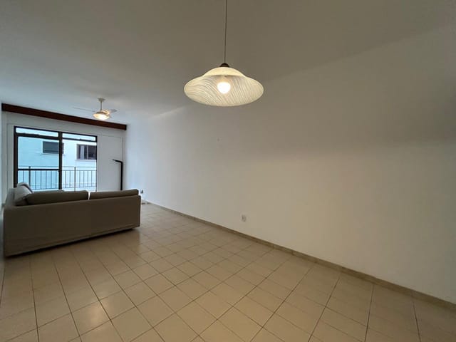 Apartamento 3 quartos e 2 banheiros, à venda, no bairro Centro em Cabo Frio