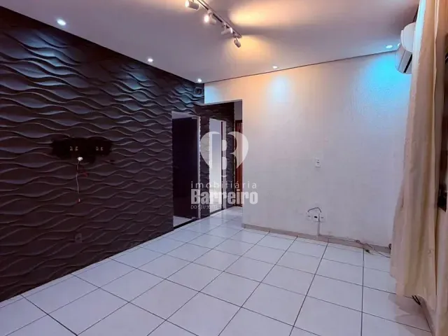 Apartamento 2 quartos e 1 banheiro, à venda, no bairro Santa Rosa em Sarzedo