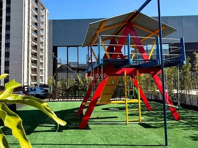 Apartamento com 90m² 2 quartos e 2 banheiros, à venda, no bairro Canadá em Cascavel