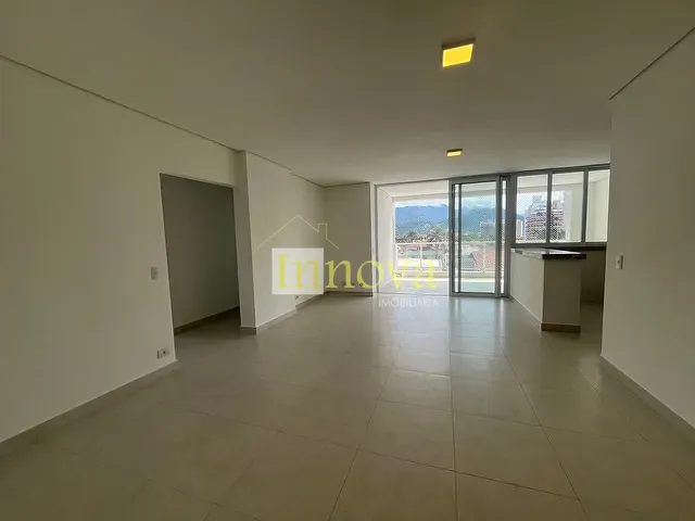 Apartamento 3 quartos e 3 banheiros, à venda, no bairro Parque Balneário Poiares em Caraguatatuba