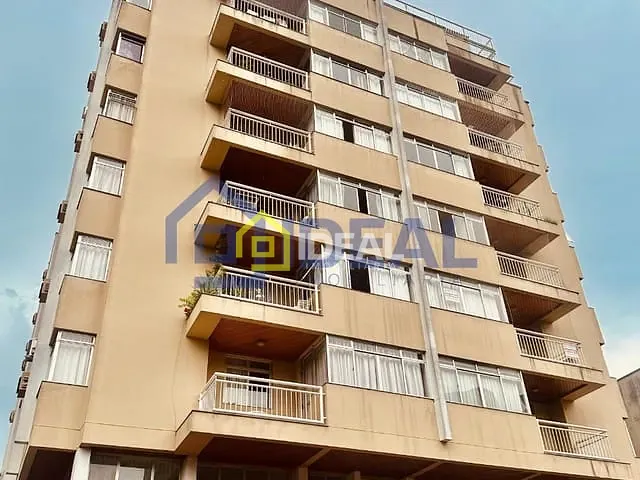 Apartamento 3 quartos e 3 banheiros, para alugar, no bairro Centro em Concórdia