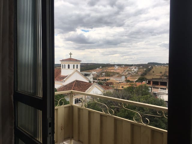 Apartamento com 360m² 3 quartos e 2 banheiros, à venda, no bairro Centro em Arcos