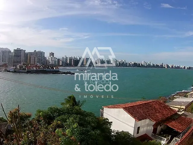 Apartamento com 102m² 3 quartos e 2 banheiros, à venda, no bairro Centro em Guarapari