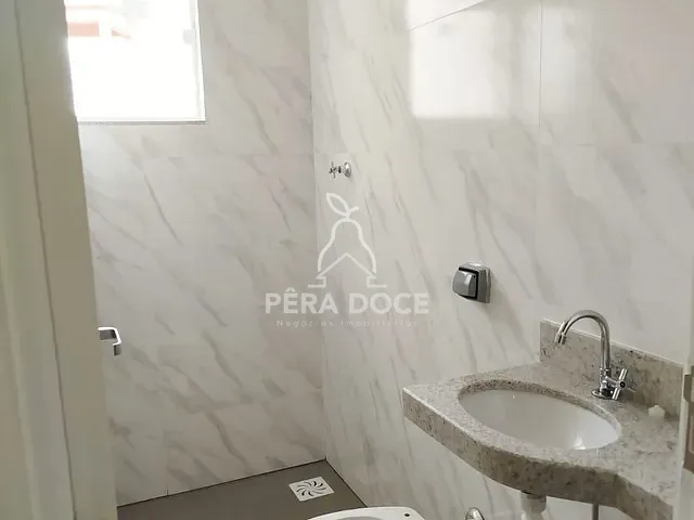 Apartamento 2 quartos e 2 banheiros, à venda, no bairro Parque das Américas em Uberaba