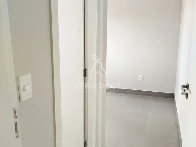 Apartamento 2 quartos e 2 banheiros, à venda, no bairro Parque das Américas em Uberaba