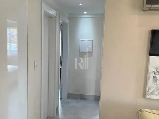 Apartamento 2 quartos e 2 banheiros, à venda, no bairro Pereque em Porto Belo