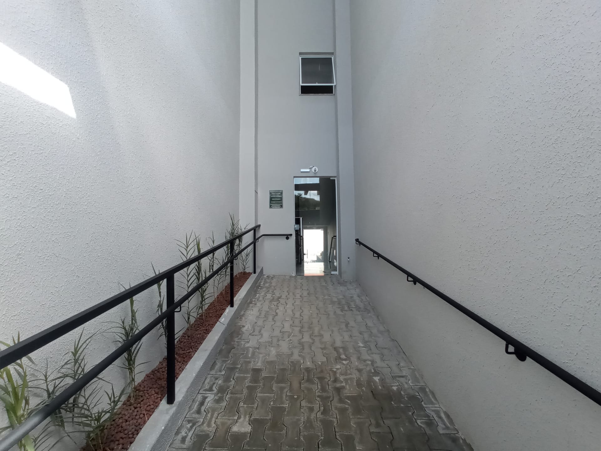 Apartamento para Locação 2 Quartos, 1 Vaga, 69.76M², Loteamento Jardim São Luiz, RIO POMBA - MG - foto 15