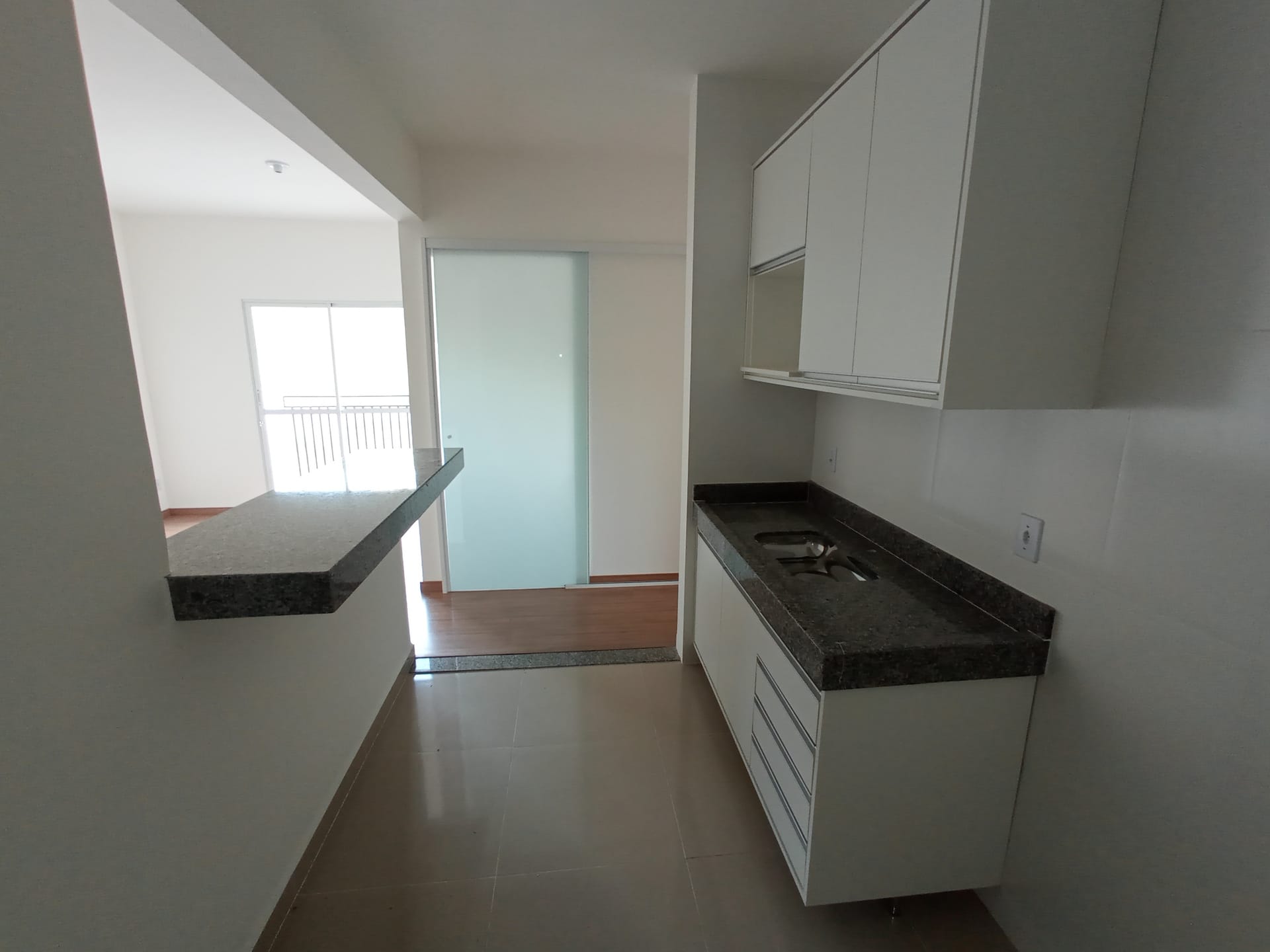Apartamento para Locação 2 Quartos, 1 Vaga, 69.76M², Loteamento Jardim São Luiz, RIO POMBA - MG - foto 8