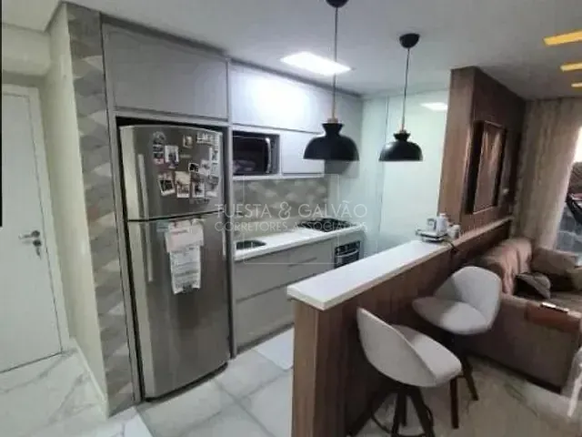 Apartamento com 96m² 3 quartos e 2 banheiros, à venda, no bairro Novo Mundo em Curitiba
