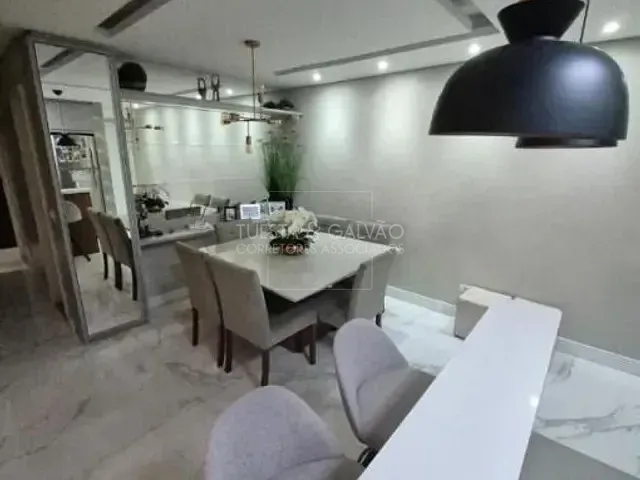 Apartamento com 96m² 3 quartos e 2 banheiros, à venda, no bairro Novo Mundo em Curitiba