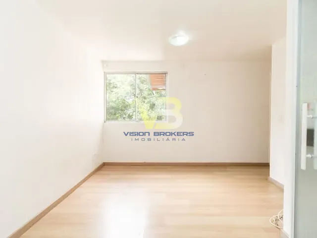 Apartamento com 60m² 2 quartos e 1 banheiro, para alugar, no bairro Campo Comprido em Curitiba