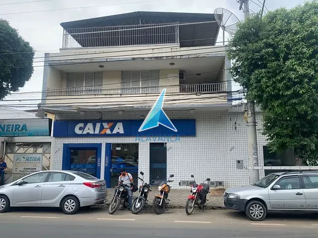 Apartamento com 395m² 3 quartos e 2 banheiros, para alugar, no bairro Centro em Governador Valadares