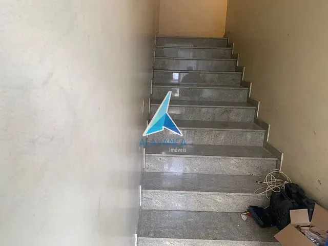 Apartamento com 395m² 3 quartos e 2 banheiros, para alugar, no bairro Centro em Governador Valadares