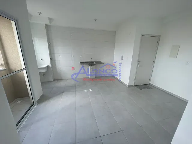 Apartamento 2 quartos e 1 banheiro, para alugar, no bairro Jardim Jacinto em Jacareí