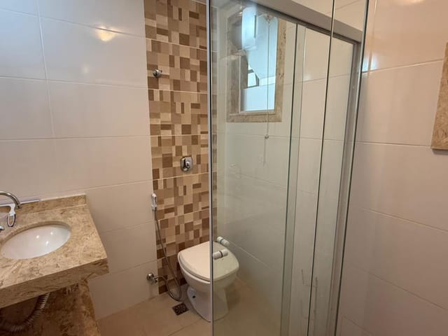 Apartamento 2 quartos e 3 banheiros, à venda, no bairro Passagem em Cabo Frio
