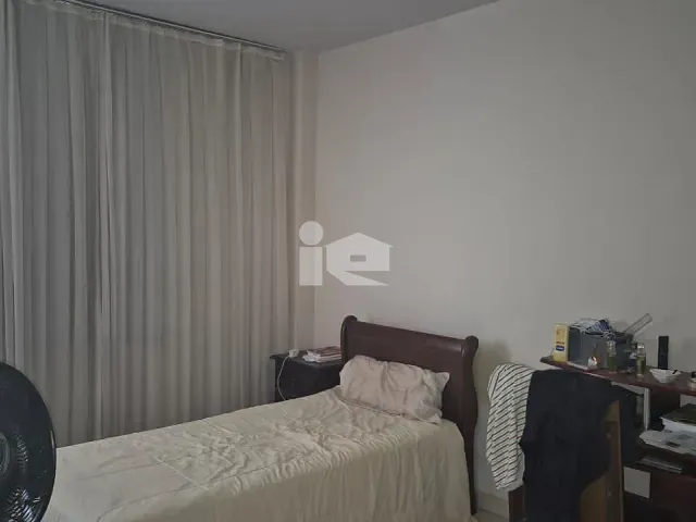Apartamento com 121m² 3 quartos e 1 banheiro, à venda, no bairro Centro em Rolândia