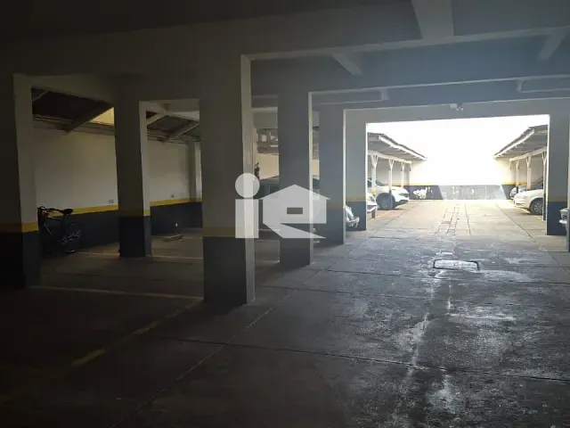 Apartamento com 121m² 3 quartos e 1 banheiro, à venda, no bairro Centro em Rolândia