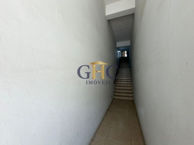 Apartamento 4 quartos e 2 banheiros, para alugar, no bairro Centro em Salto de Pirapora