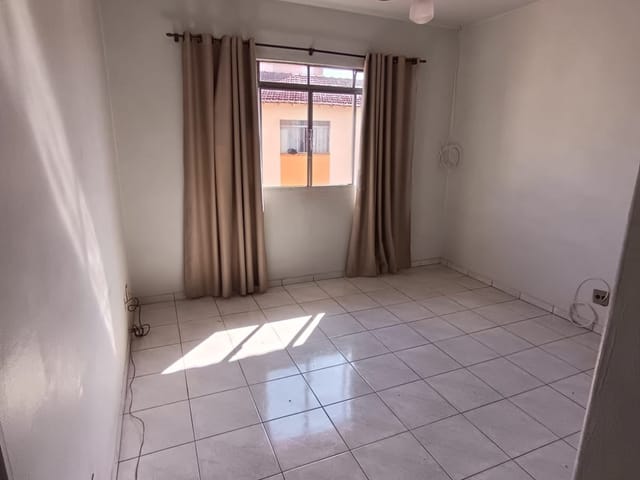 Foto do Apartamento - Apartamento na Região Central, Jardim Agari, Londrina - PR | Residencial Tietê I | Imobiliária Itapuã S/C LTDA