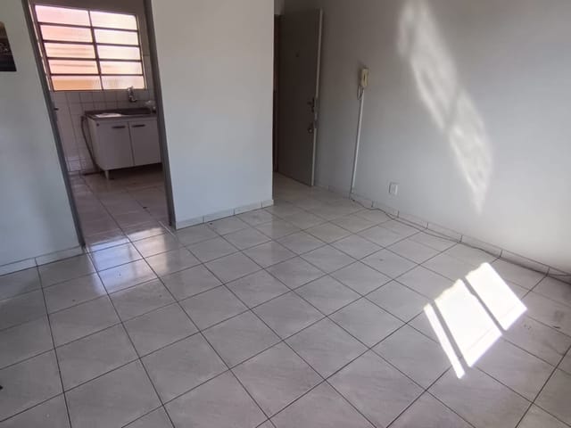 Foto do Apartamento - Apartamento na Região Central, Jardim Agari, Londrina - PR | Residencial Tietê I | Imobiliária Itapuã S/C LTDA