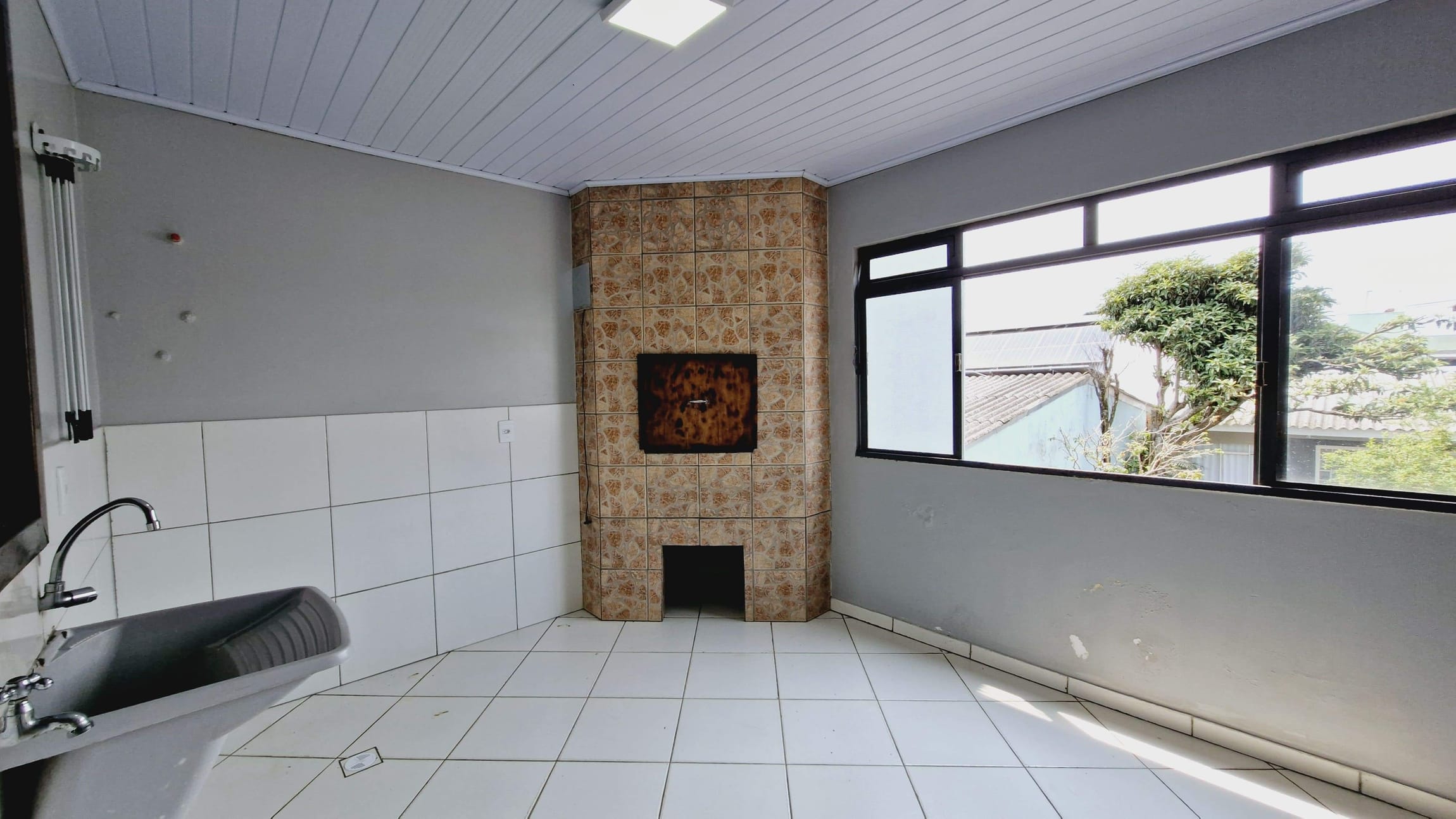 Apartamento para alugar com 3 quartos, 100m² - Foto 2