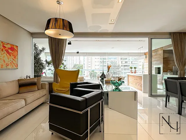 Apartamento com 222m² 4 quartos e 6 banheiros, à venda, no bairro Campo Belo em São Paulo