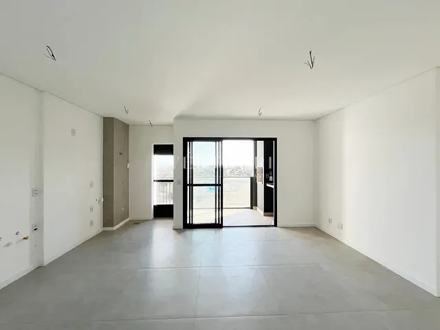 Apartamento 2 quartos e 2 banheiros, à venda, no bairro Gleba Fazenda Palhano em Londrina