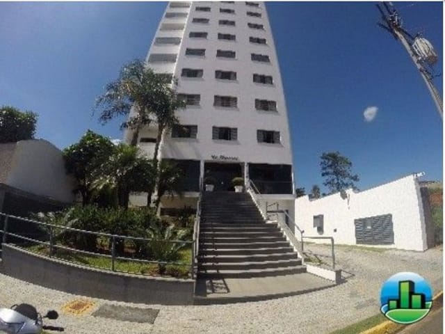 Apartamento com 170m² 3 quartos e 3 banheiros, para alugar, no bairro Perpétuo Socorro em São João da Boa Vista