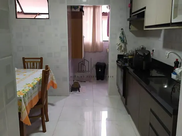 Apartamento 3 quartos e 1 banheiro, à venda, no bairro Alto do Ipiranga em Mogi das Cruzes