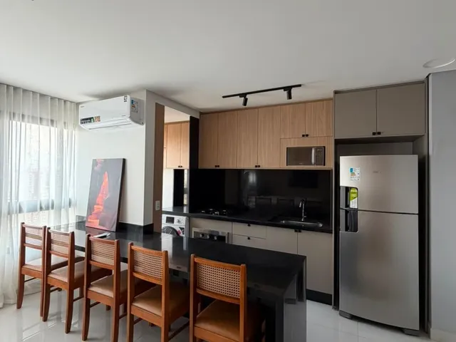 Apartamento 2 quartos e 3 banheiros, para alugar, no bairro Serrinha em Goiânia