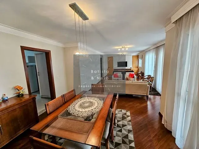 Apartamento com 201m² 3 quartos e 5 banheiros, à venda, no bairro Jardim Fonte do Morumbi em São Paulo