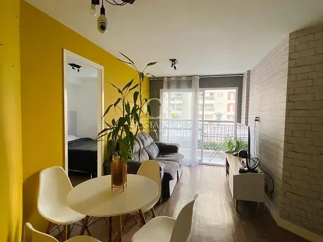 Apartamento 1 quarto e 2 banheiros, à venda, no bairro Consolação em São Paulo