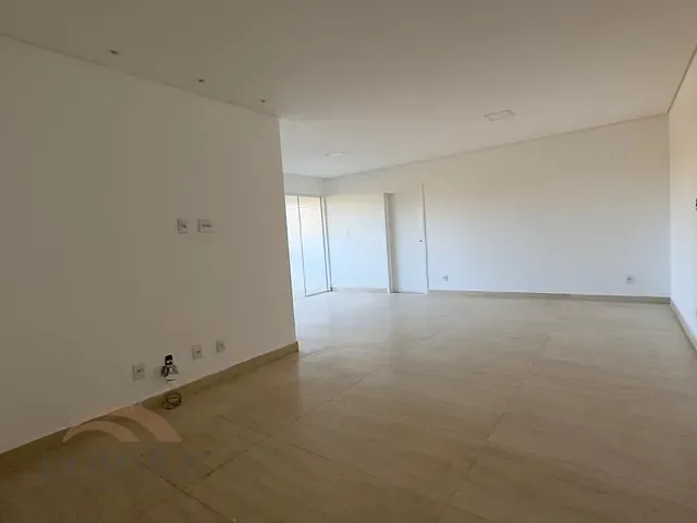 Apartamento com 200m² 4 quartos e 3 banheiros, à venda, no bairro Cidade Nobre em Ipatinga