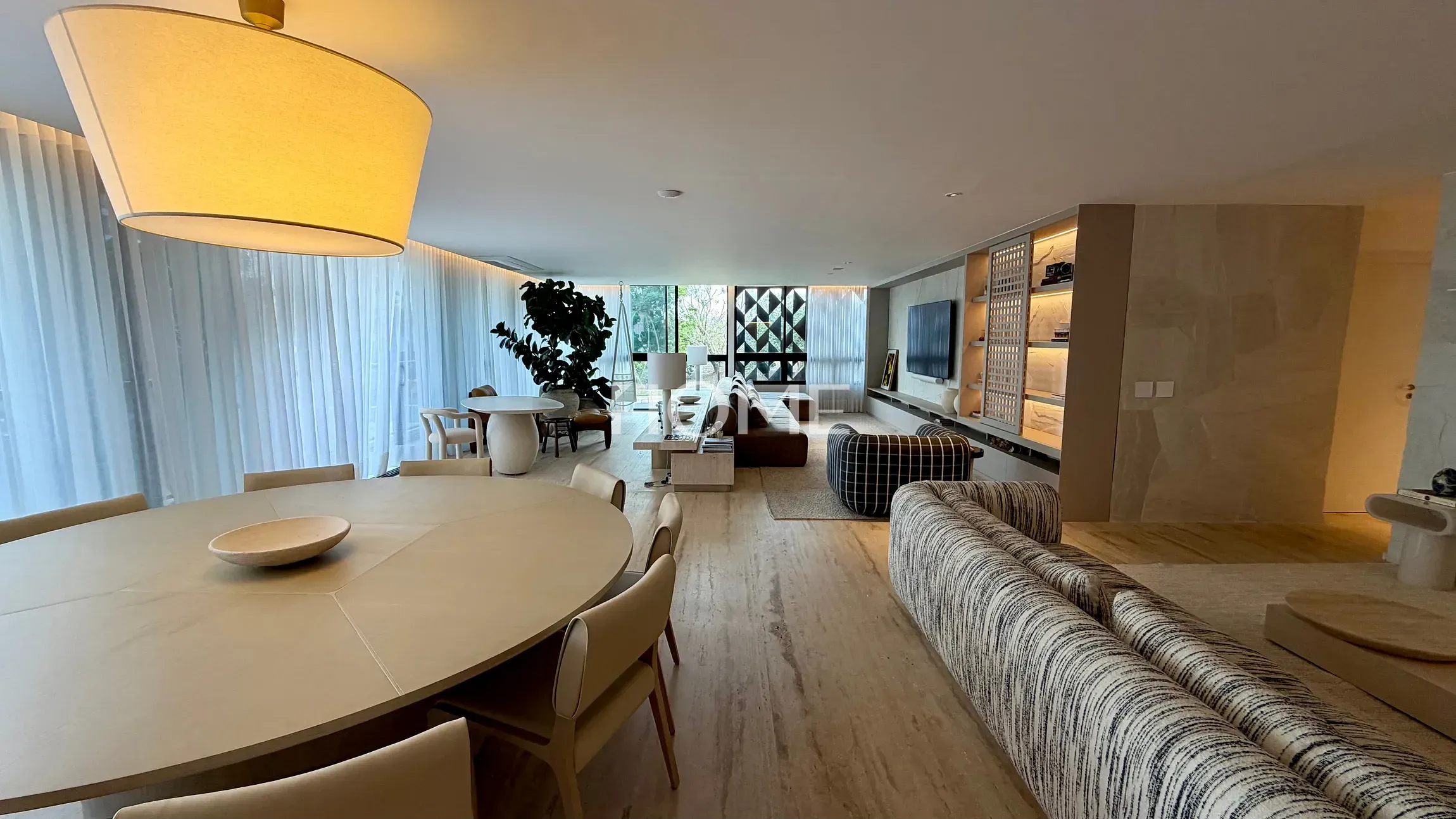 SQNW 111 BLOCO E | 301m² NOROESTE | -NASCENTE