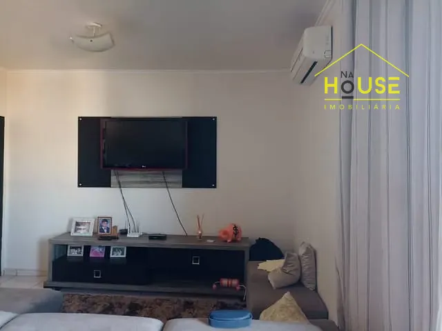 Apartamento com 130m² 3 quartos e 1 banheiro, à venda, no bairro Chácara Aviação em Votuporanga