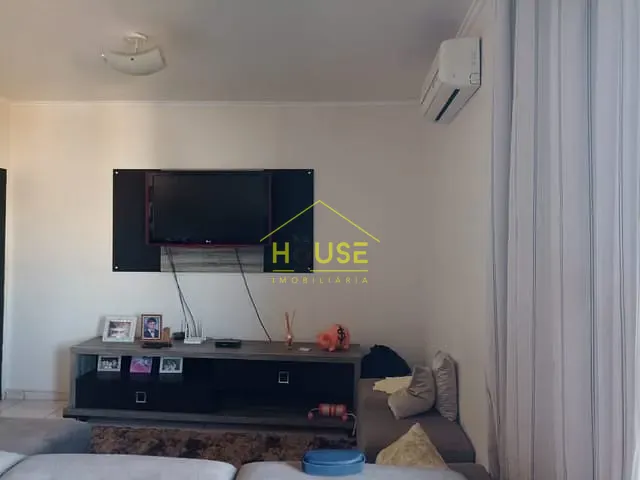 Apartamento com 130m² 3 quartos e 1 banheiro, à venda, no bairro Chácara Aviação em Votuporanga