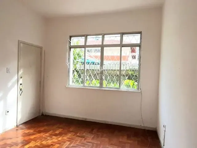Apartamento com 49m² 2 quartos e 1 banheiro, à venda ou para alugar, no bairro Agriões em Teresópolis