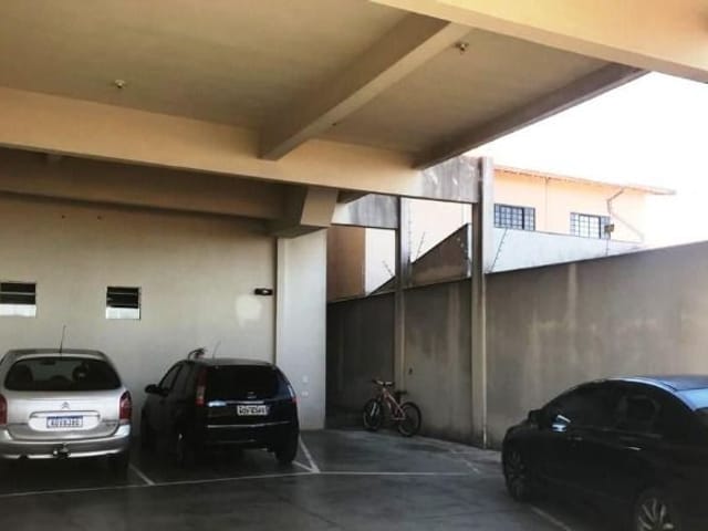 Apartamento 3 quartos e 2 banheiros, para alugar, no bairro Parque Residencial Cambé em Cambé
