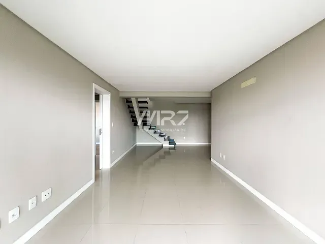 Apartamento com 294m² 4 quartos e 3 banheiros, à venda, no bairro Centro em Ponta Grossa