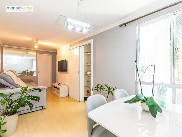 Apartamento com 76m² 3 quartos e 1 banheiro, à venda, no bairro Capão Raso em Curitiba