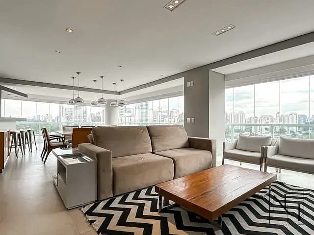 Apartamento com 210m² 3 quartos e 5 banheiros, à venda, no bairro Campo Belo em São Paulo