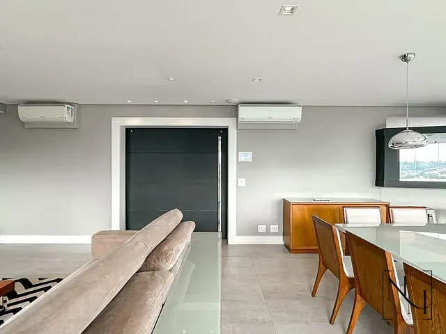 Apartamento com 210m² 3 quartos e 5 banheiros, à venda, no bairro Campo Belo em São Paulo