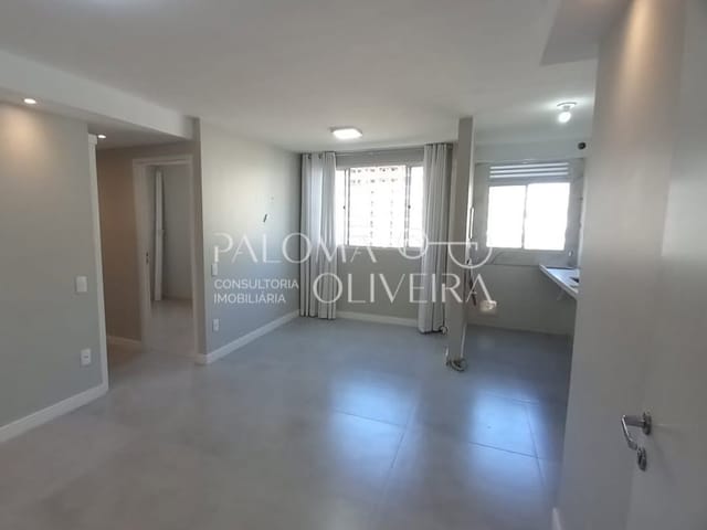 Apartamento 2 quartos e 1 banheiro, à venda, no bairro Camorim em Rio de Janeiro