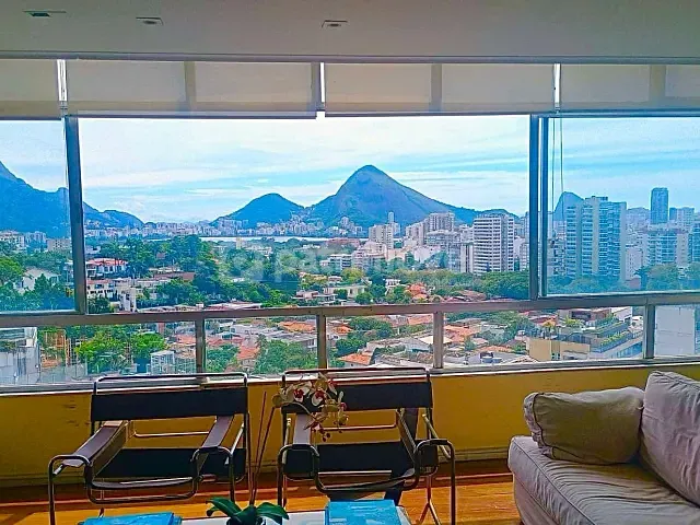Apartamento com 277m² 5 quartos e 3 banheiros, à venda, no bairro Leblon em Rio de Janeiro