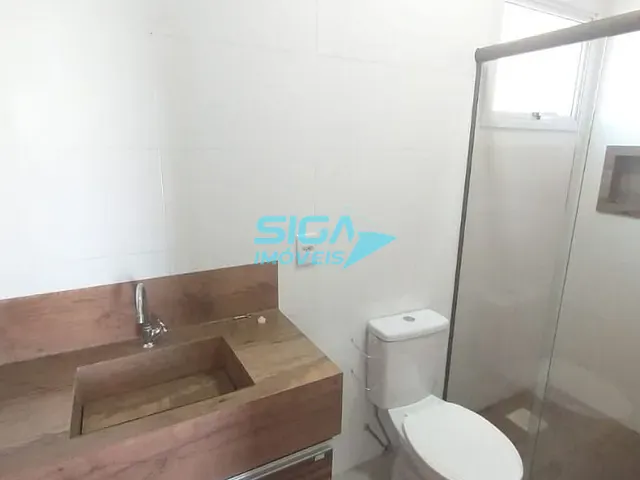 Apartamento 2 quartos e 2 banheiros, para alugar, no bairro João Paulo II em Pouso Alegre