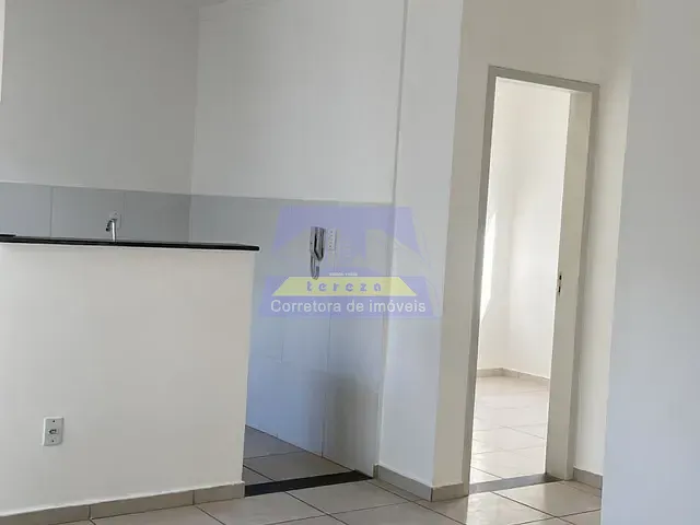 Apartamento 2 quartos e 1 banheiro, à venda, no bairro Abóboras em Itabira