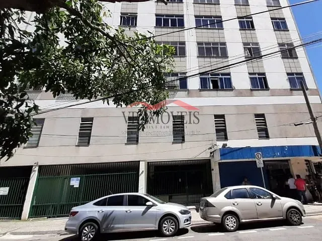 Apartamento 3 quartos e 2 banheiros, à venda, no bairro Aterrado em Volta Redonda