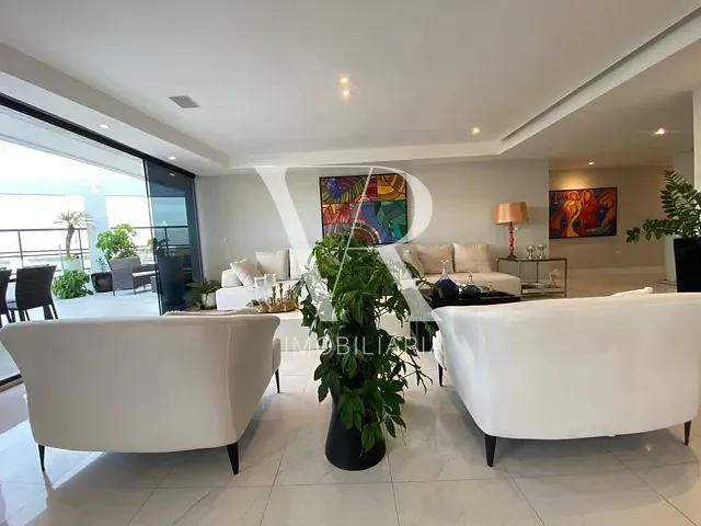 Apartamento 4 quartos e 2 banheiros, à venda, no bairro Tambaú em João Pessoa