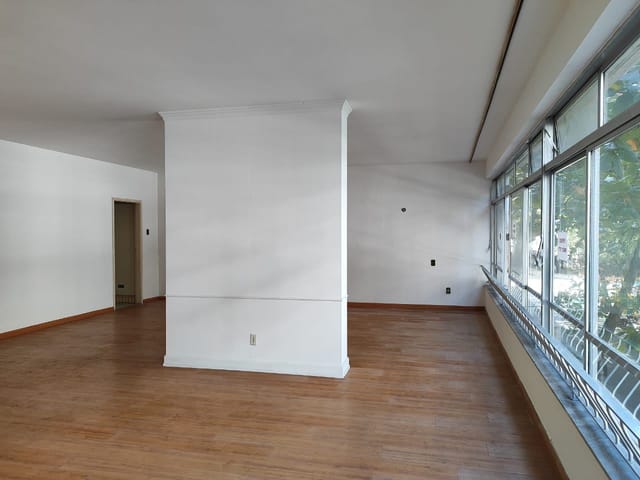 Apartamento com 268m² 4 quartos e 3 banheiros, à venda, no bairro Ipanema em Rio de Janeiro