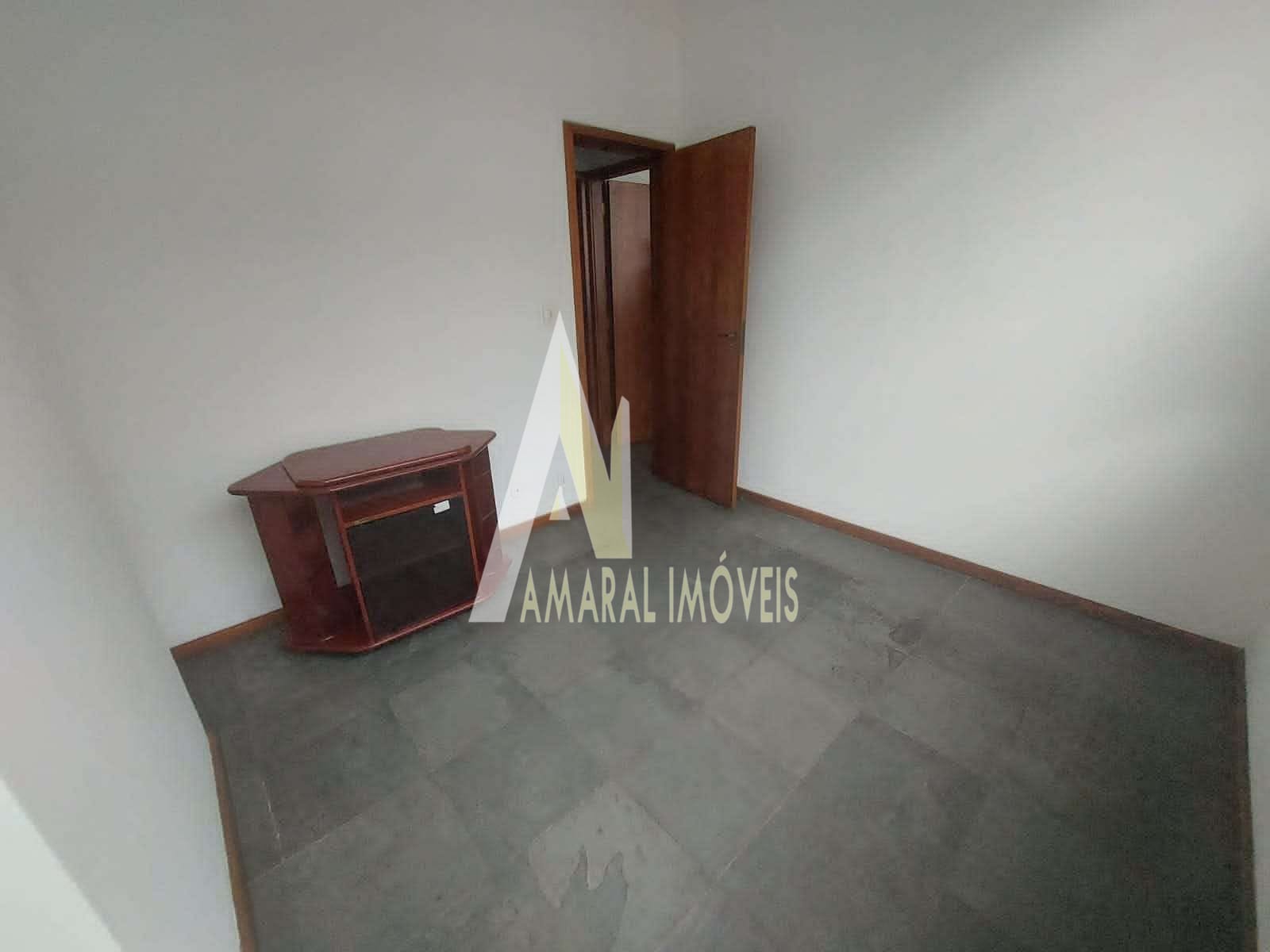 Apartamento para alugar com 3 quartos, 95m² - Foto 7